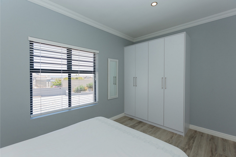 4 Bedroom Property for Sale in Myburgh Park Western Cape